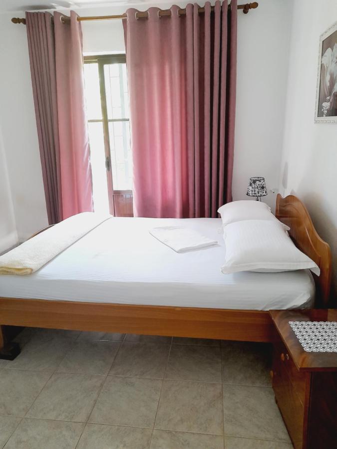Vila Aliaj Luxury Apartment With 2 Rooms With Private Wonderful Terrace Durrës 외부 사진