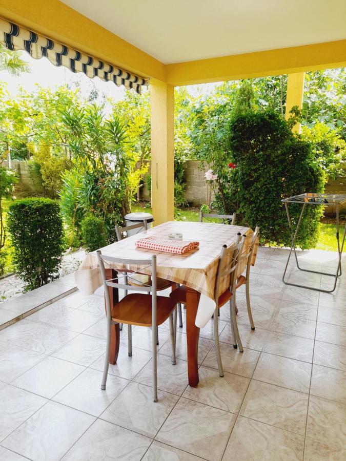 Vila Aliaj Luxury Apartment With 2 Rooms With Private Wonderful Terrace Durrës 외부 사진