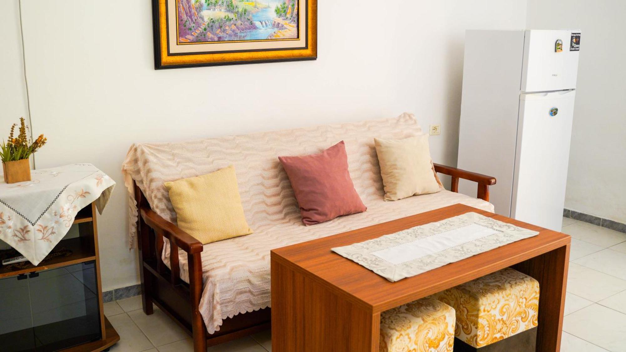 Vila Aliaj Luxury Apartment With 2 Rooms With Private Wonderful Terrace Durrës 외부 사진