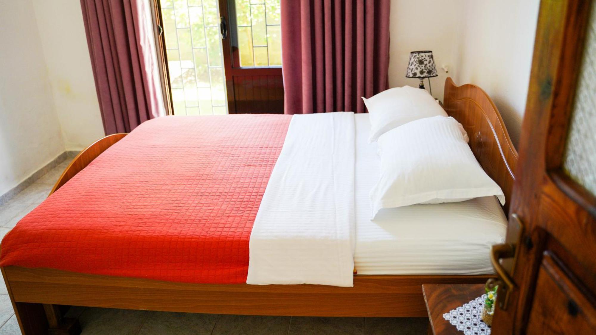 Vila Aliaj Luxury Apartment With 2 Rooms With Private Wonderful Terrace Durrës 외부 사진