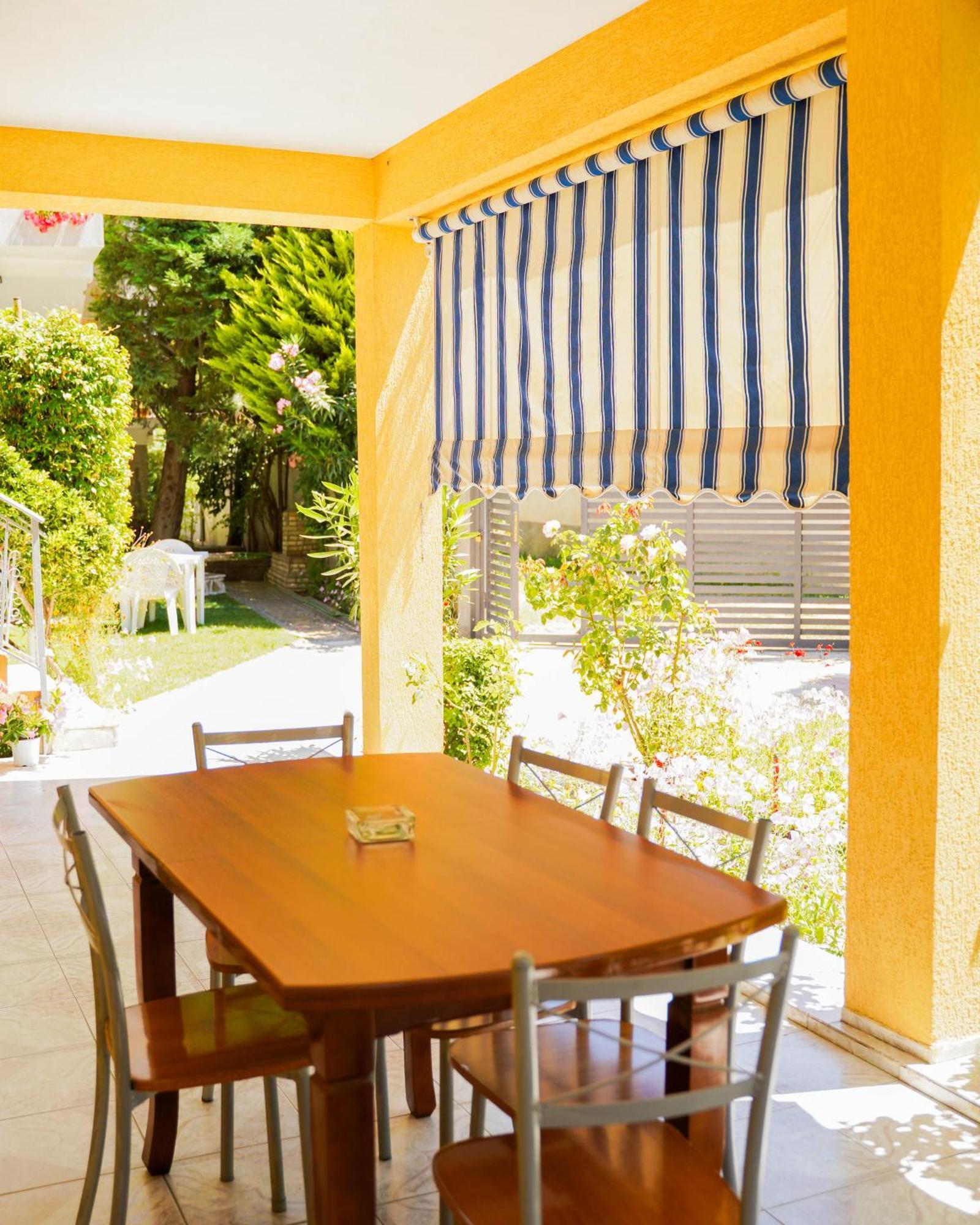 Vila Aliaj Luxury Apartment With 2 Rooms With Private Wonderful Terrace Durrës 외부 사진