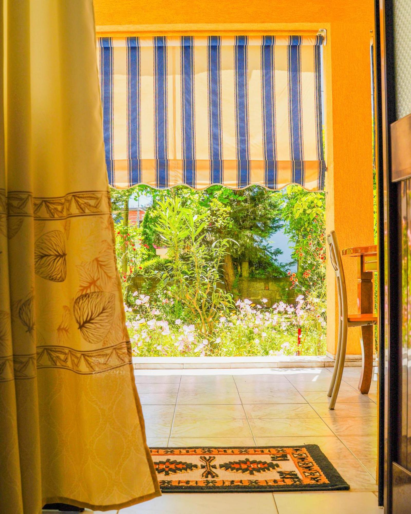 Vila Aliaj Luxury Apartment With 2 Rooms With Private Wonderful Terrace Durrës 외부 사진